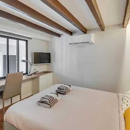 Brp Center, Eight-bedroom Luxury Holiday home *
